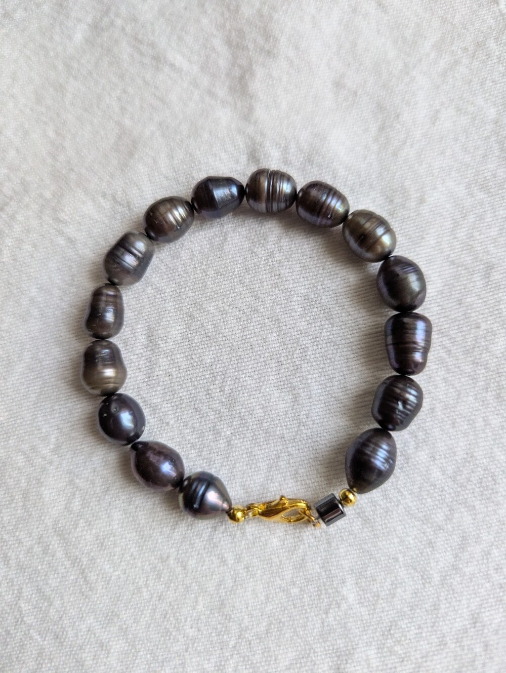 Large Freshwater Peacock Pearl Bracelet